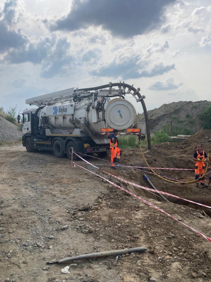 BLEJKAN Construct SRL - Renovare fără canale de canale și rețele
